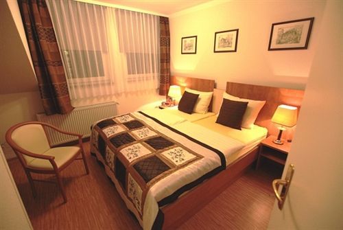 Hotel Carlton Mayfair 3*