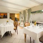 Carlton Mayfair 3* Dusseldorf