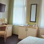 Hotel Carlton Mayfair Dusseldorf