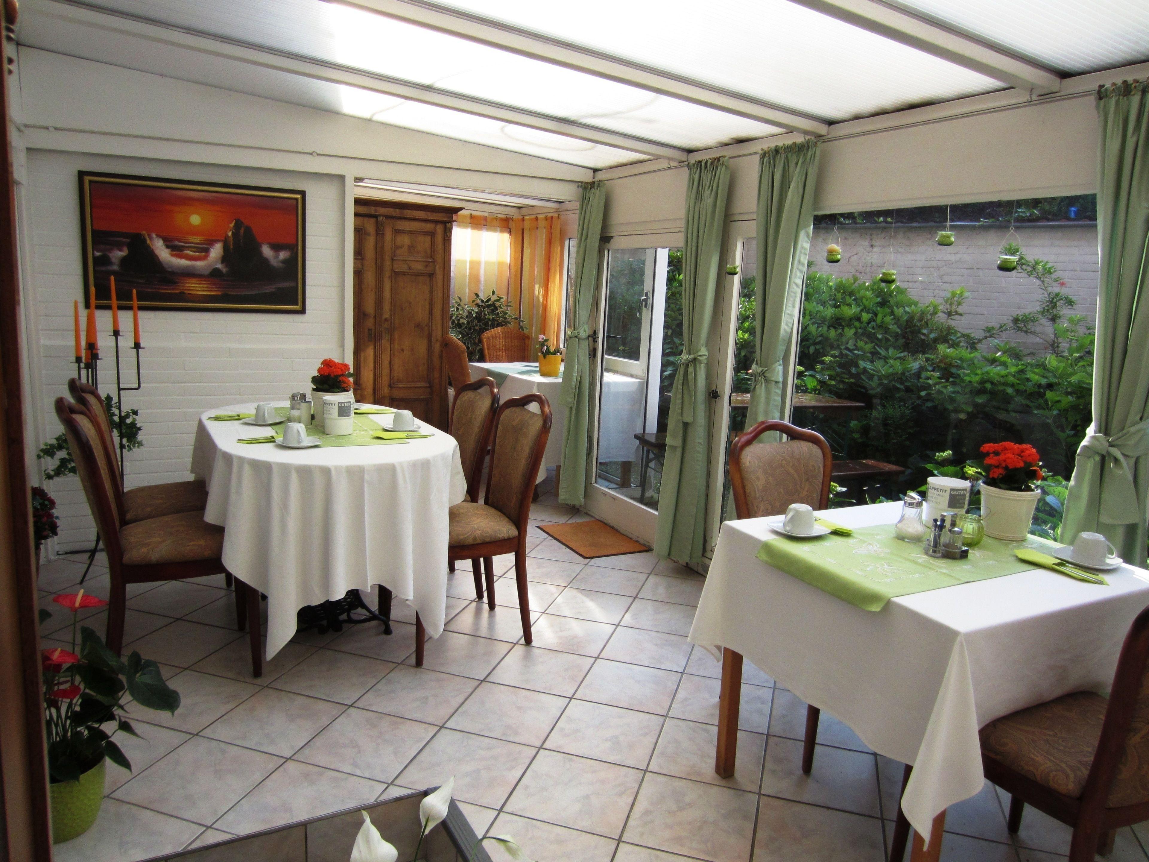 Carlton Mayfair Hotel 3*